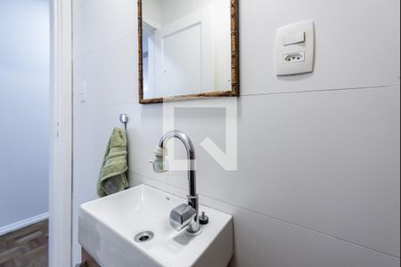 Lavabo de apartamento para alugar com 3 quartos, 148m² em Boqueirão, Santos