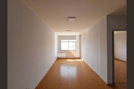 Apartamento à venda com 67m², 1 quarto e 1 vagaSala