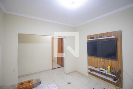 Sala de casa para alugar com 3 quartos, 300m² em Porto Novo, São Gonçalo