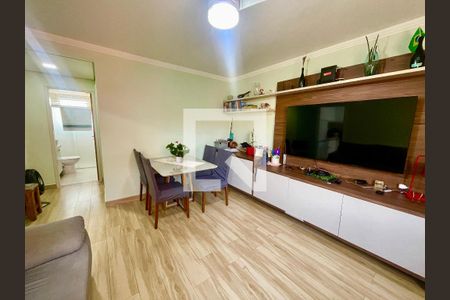 Sala de apartamento à venda com 2 quartos, 64m² em Parque Residencial Eloy Chaves, Jundiaí