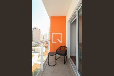 Varanda de kitnet/studio para alugar com 1 quarto, 38m² em Cambuí, Campinas