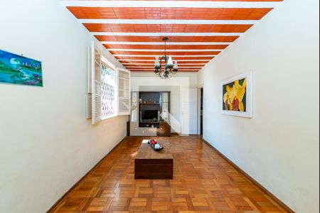 Sala 1 de casa à venda com 3 quartos, 245m² em Carlos Prates, Belo Horizonte