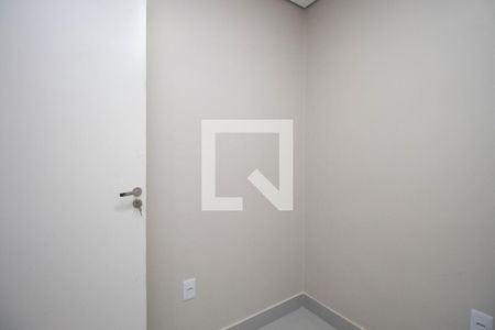 Quarto 1 de apartamento para alugar com 2 quartos, 40m² em Qnm, Brasília