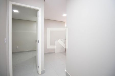 Sala 1 de apartamento para alugar com 2 quartos, 40m² em Qnm, Brasília