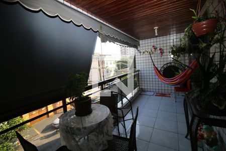 Varanda de apartamento à venda com 3 quartos, 105m² em Penha, Rio de Janeiro