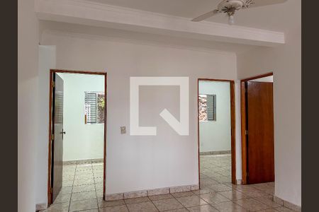 Sala de casa para alugar com 4 quartos, 200m² em Vila Penteado, São Paulo