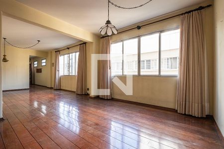 Apartamento para alugar com 178m², 3 quartos e 3 vagasSala