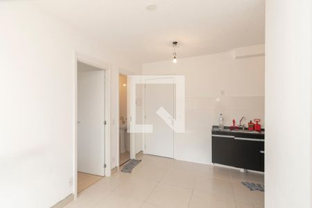 Sala/ Cozinha de apartamento para alugar com 1 quarto, 33m² em Santo Amaro, São Paulo