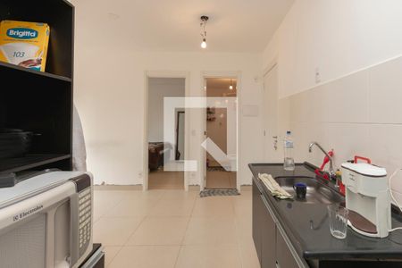 Cozinha de apartamento para alugar com 2 quartos, 33m² em Santo Amaro, São Paulo