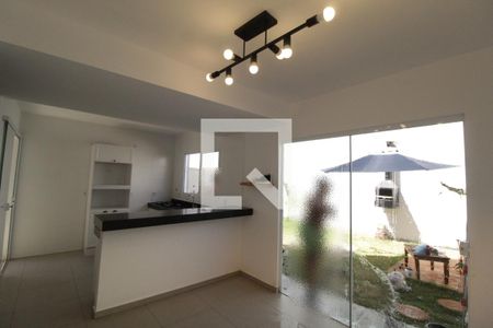 Sala de Jantar de casa de condomínio para alugar com 3 quartos, 82m² em Granja Marileusa, Uberlândia