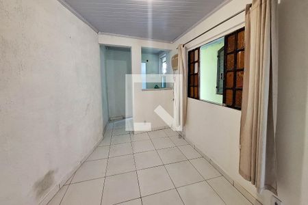 Sala/Quarto de casa para alugar com 1 quarto, 50m² em Piratininga, Niterói