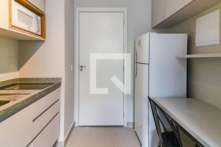 Sala / Cozinha de apartamento para alugar com 1 quarto, 24m² em Butantã, São Paulo