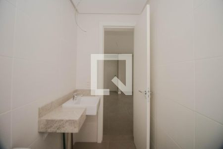 Banheiro de apartamento à venda com 1 quarto, 38m² em Bom Fim, Porto Alegre