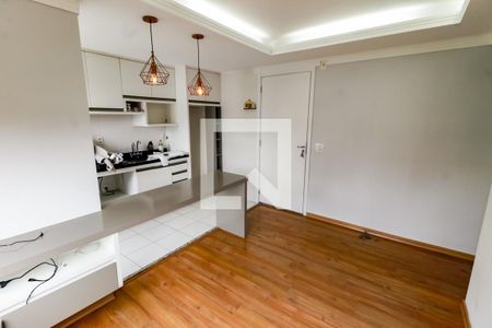 Sala de apartamento para alugar com 2 quartos, 43m² em Jardim Parque Morumbi, São Paulo