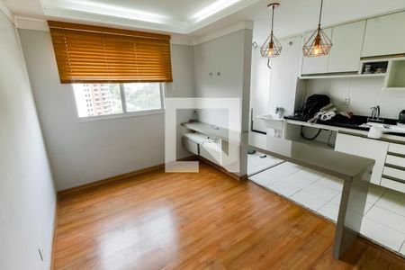 Sala de apartamento para alugar com 2 quartos, 43m² em Jardim Parque Morumbi, São Paulo