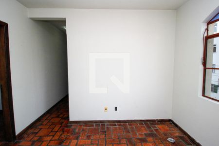 Sala de apartamento para alugar com 4 quartos, 100m² em Renascença, Belo Horizonte