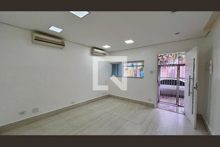 Sala de casa para alugar com 3 quartos, 235m² em Vila Pompéia, São Paulo