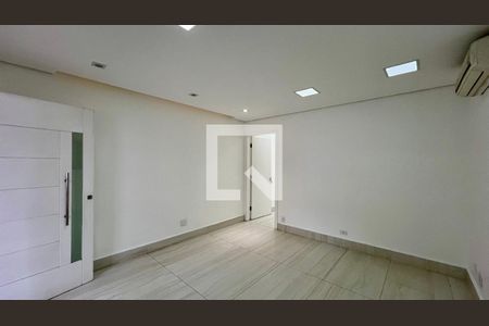 Sala de casa para alugar com 3 quartos, 235m² em Vila Pompéia, São Paulo