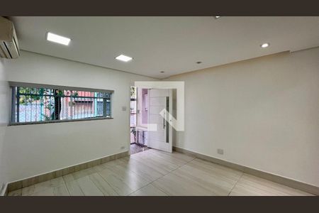 Sala de casa para alugar com 3 quartos, 235m² em Vila Pompéia, São Paulo