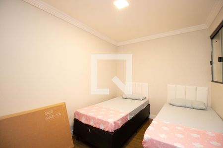 Quarto 1 de apartamento para alugar com 2 quartos, 48m² em Guará Ii, Brasília