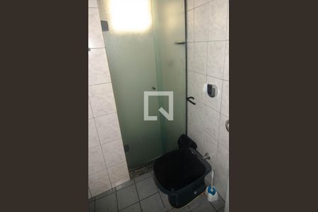 Banheiro de apartamento à venda com 2 quartos, 70m² em Ribeira, Rio de Janeiro