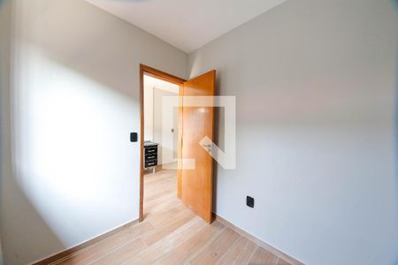 Quarto 1 de apartamento para alugar com 2 quartos, 40m² em Jardim Aricanduva, São Paulo