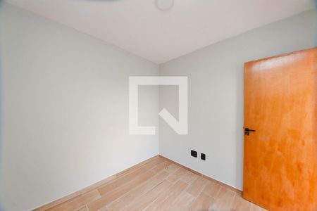 Quarto 2 de apartamento para alugar com 2 quartos, 40m² em Jardim Aricanduva, São Paulo