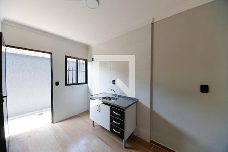 Sala e Cozinha de apartamento para alugar com 2 quartos, 40m² em Jardim Aricanduva, São Paulo