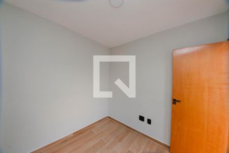 Quarto 1 de apartamento para alugar com 2 quartos, 40m² em Jardim Aricanduva, São Paulo