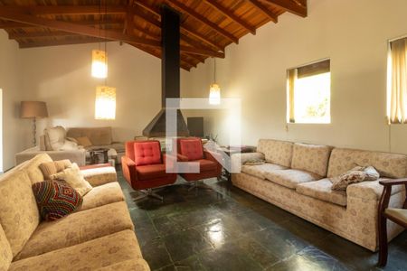 Sala de casa para alugar com 5 quartos, 411m² em Vila Santo Antônio, Cotia