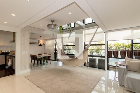 Sala de apartamento à venda com 2 quartos, 100m² em Vila Nova Conceição, São Paulo