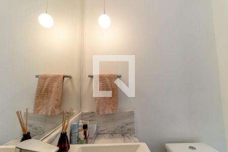 Lavabo de apartamento à venda com 2 quartos, 100m² em Vila Nova Conceição, São Paulo