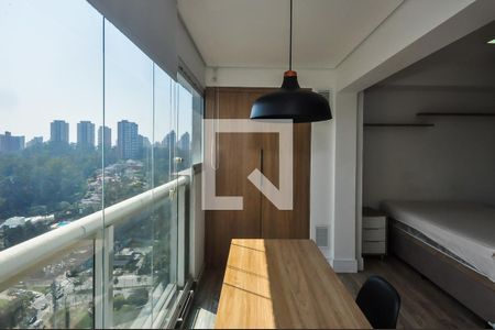 Varanda de kitnet/studio à venda com 1 quarto, 39m² em Vila Andrade, São Paulo