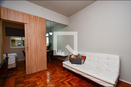 Sala de apartamento para alugar com 1 quarto, 40m² em Centro, Belo Horizonte