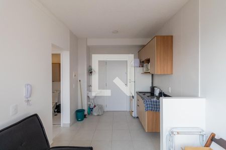 Sala e Cozinha  de apartamento para alugar com 2 quartos, 35m² em Fazenda Aricanduva, São Paulo