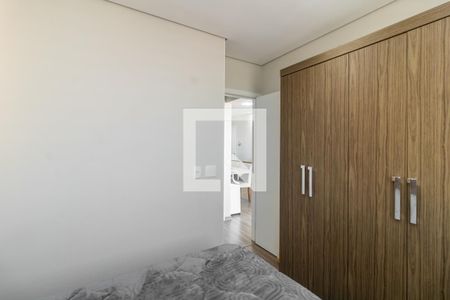 Quarto 1 de apartamento à venda com 2 quartos, 48m² em Vila Paranagua, São Paulo