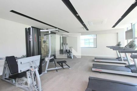 Studio à venda com 44m², 1 quarto e 1 vaga Studio à venda com 44m², 1 quarto e 1 vagaÁrea comum - Academia
