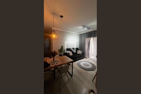 Sala de apartamento para alugar com 2 quartos, 60m² em Jardim Carolina, Jundiaí