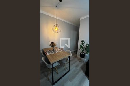 Sala de apartamento para alugar com 2 quartos, 60m² em Jardim Carolina, Jundiaí