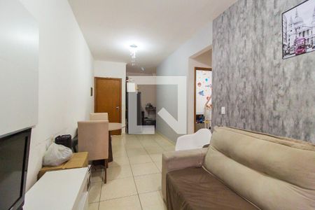 Sala de apartamento para alugar com 2 quartos, 54m² em Vila Nova Curuca, São Paulo