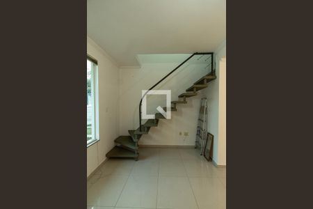 Sala de casa de condomínio para alugar com 2 quartos, 63m² em Jardim Pagliato, Sorocaba