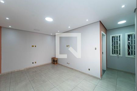 Sala de casa à venda com 3 quartos, 150m² em Vila Água Funda, São Paulo