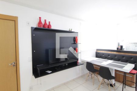 Sala de apartamento para alugar com 2 quartos, 45m² em Aclimação, Uberlândia