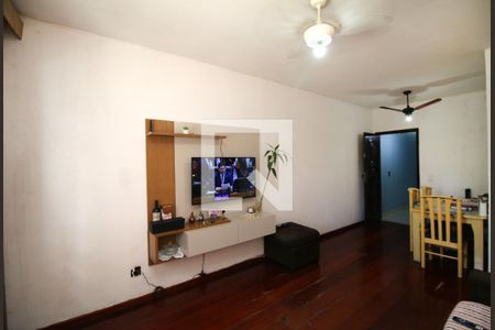 Sala de apartamento à venda com 2 quartos, 75m² em Olaria, Rio de Janeiro