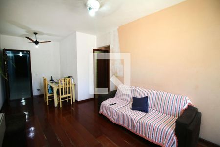 Sala de apartamento à venda com 2 quartos, 75m² em Olaria, Rio de Janeiro