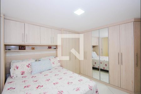 Quarto 2 - Suíte de casa à venda com 2 quartos, 270m² em Jardim Santa Edwirges, Guarulhos