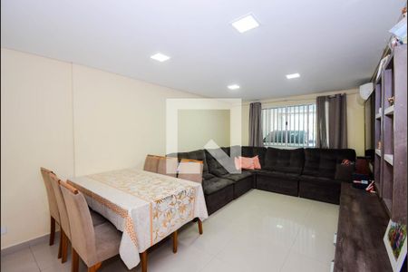 Sala de casa à venda com 2 quartos, 270m² em Jardim Santa Edwirges, Guarulhos