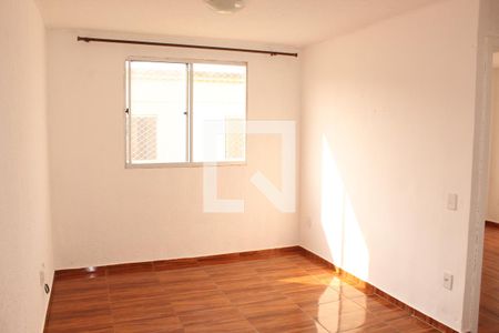 Sala de apartamento para alugar com 2 quartos, 39m² em Jardim Petrópolis, Cotia