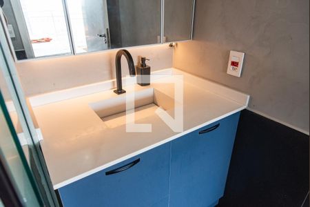 Banheiro de kitnet/studio à venda com 1 quarto, 27m² em Liberdade, São Paulo