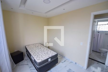 Quarto 1 de apartamento para alugar com 2 quartos, 42m² em Madureira, Rio de Janeiro